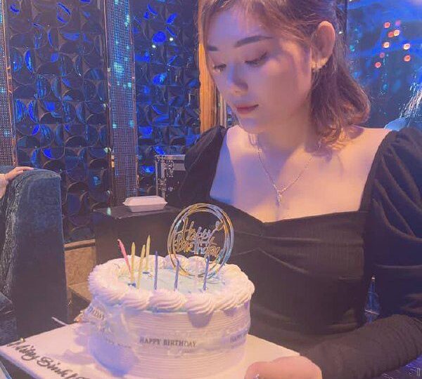 Ảnh 13 của Dập nát lồn em người yêu, em chỉ biết kêu anh ơi (Full Clip + Pic)